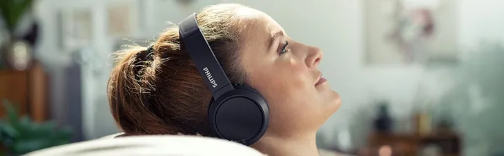 sluchawki-bluetooth-philips-on-ear-h4205bk-00-glebokosc-produktu-24-cm