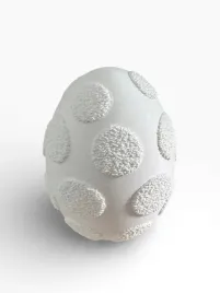 dekoracyjne-jajko-wielkanocne-nowoczesna-ozdoba-swiateczna-biale