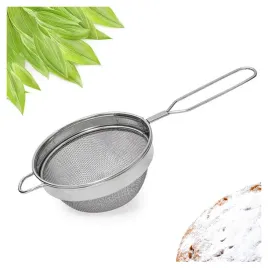 uniwersalne-sito-17cm-kuchenne-stal-nierdzewna-do-przesiewania-maki-z-uchem