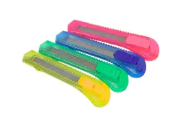 noz-do-tapet-18mm-nozyk-tapicerski-lamane-ostrze-wysuwane-wymienne-ostrze
