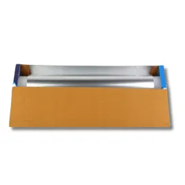 karton-do-folii-aluminiowej-spozywczej-z-plastikowym-nozykiem-1-sztuka