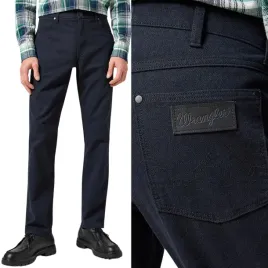 wrangler-greensboro-dark-navy-proste-granatowe-spodnie-materialowe-w30-l32