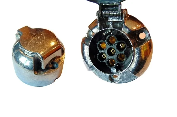 gniazdo-12v-7-pin