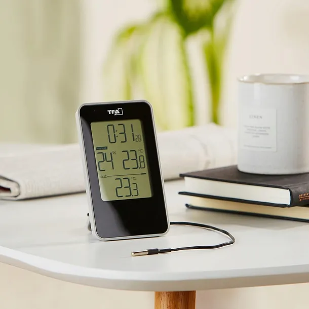 termometr-tfa-30504801-czarny-kolor-czarny