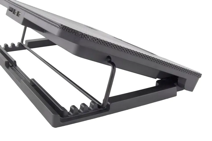 esperanza-podstawka-chlodzaca-pod-notebooka-ea141-srednica-wentylatora-70-mm