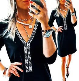 sukienka-plus-size-elegancka-dopasowana-olowkowa