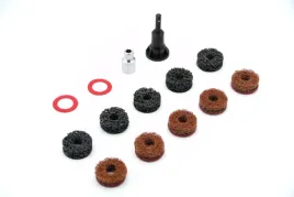 zestaw-do-czyszczenia-szpilek-piast-14-elemetow-na-wiertarke-i-klucz