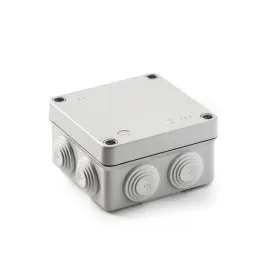 puszka-elektryczna-natynkowe-famatel-110-x-100-x-60-mm