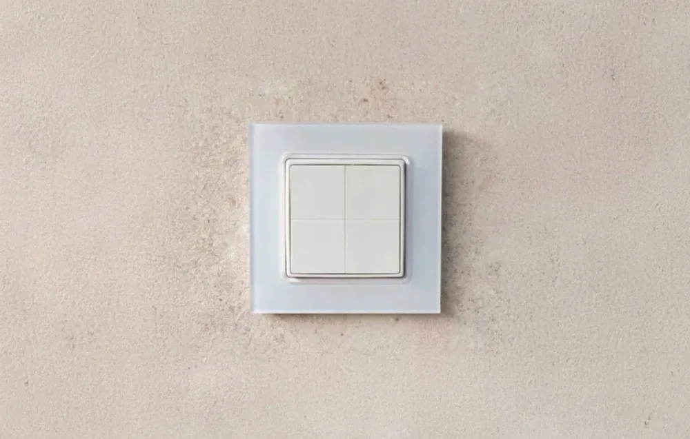 przelacznik-shelly-bluwallswitch4-bluetooth