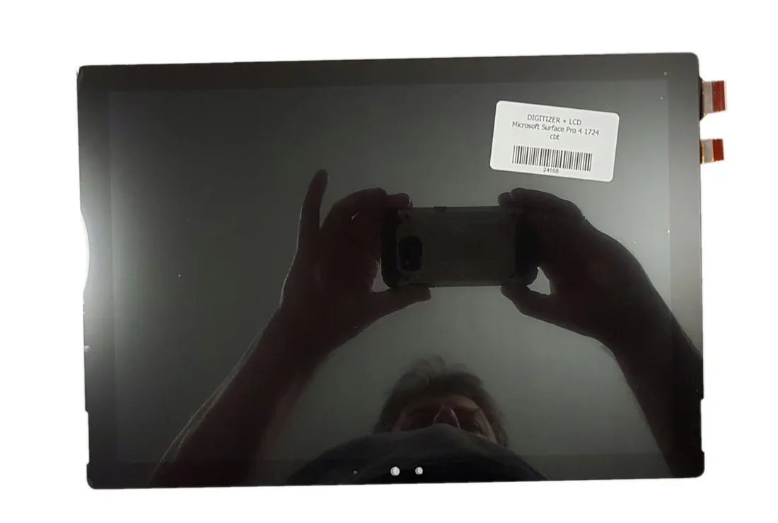 ekran-lcd-dotyk-do-tabletu-microsoft-surface-pro-4-1724-no050