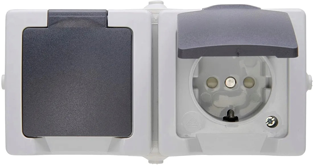 gniazdo-elektryczne-scienne-kopp-szary