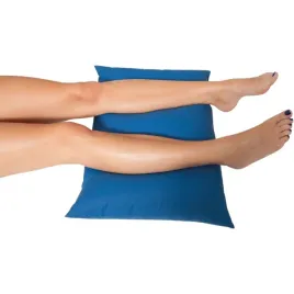 poduszka-pod-nogi-pozycjonujaca-cialo-podczas-snu-klassik-rozmiar-33-x-25