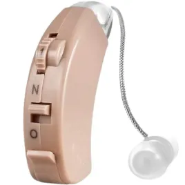 aparat-sluchowy-dyskretny-dla-seniora-maly-lekki
