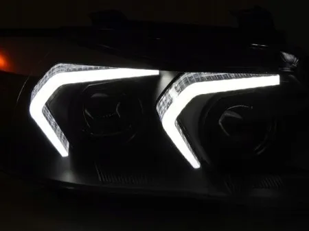 reflektory-lampy-przednie-bmw-e90-e91-black-full-led-diodowe-jakosc-czesci-zgodnie-z-gvo-p-zamiennik-o-jakosci-porownywalnej-do-oryginalu