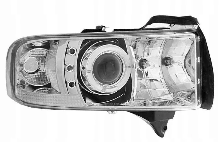 reflektory-lampy-przednie-dodge-ram-ringi-chrome-rodzaj-swiatel-mijania-tradycyjne-halogenowe