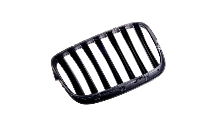 grill-bmw-x6-e71-e72-x5-e70-pojedyncze-zeberka-matt-black-stan-nowy