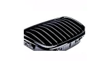 grill-bmw-5-e39-pojedyncze-zeberka-gloss-black-stan-nowy