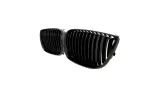 grill-bmw-1-e81-e82-e87-e88-pojedyncze-zeberka-gloss-black-stan-nowy-numer-katalogowy-producenta-am-gribm0156