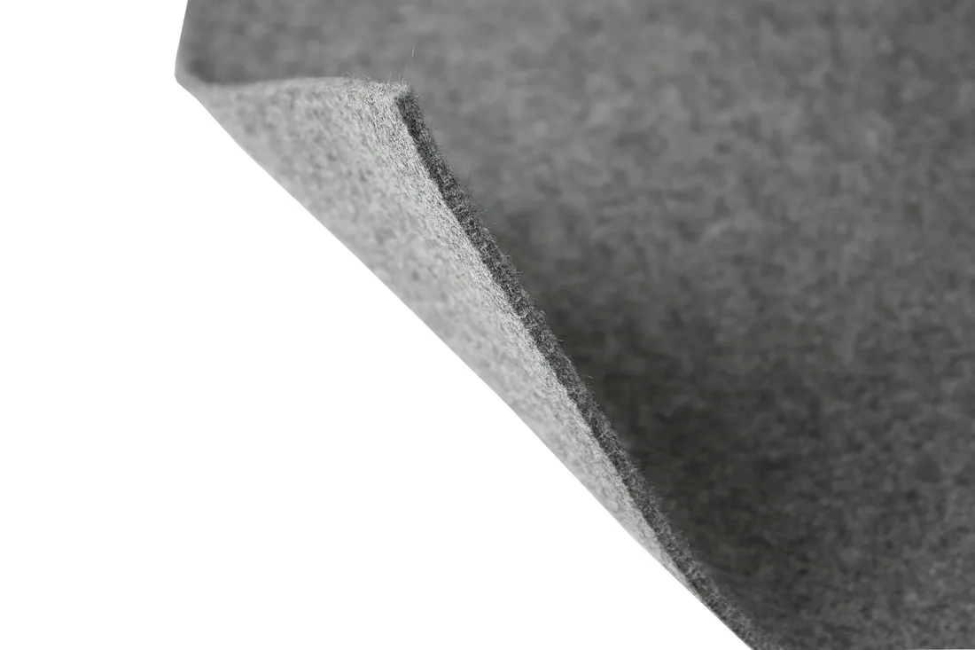 filc-techniczny-4mm-polski-600-g-m2-capucinno