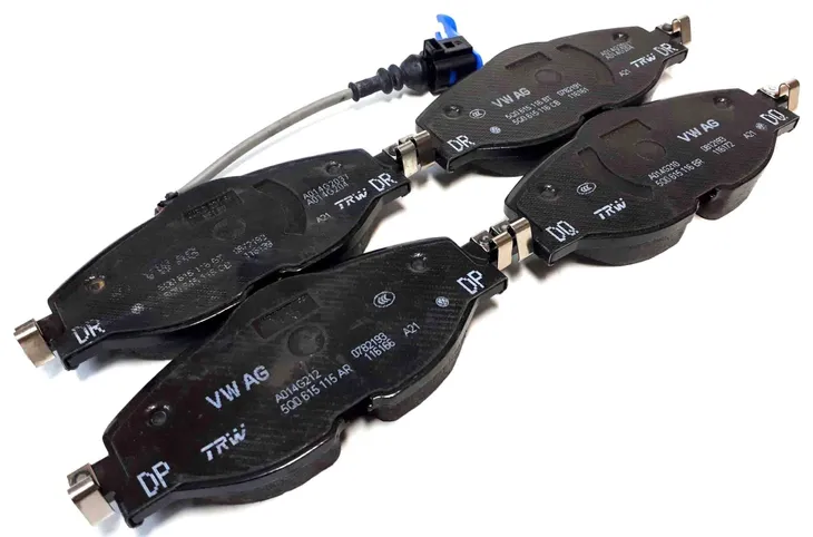 klocki-hamulcowe-trw-gdb1956-wysokosc-64-5-mm