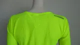d47-under-armour-bluza-do-biegania-s-plec-kobieta
