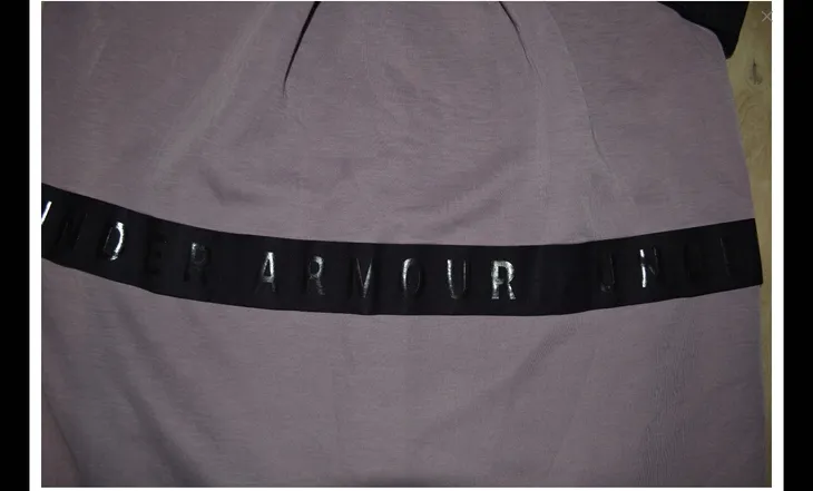 d7510-under-armour-bluza-damska-s-marka-under-armour