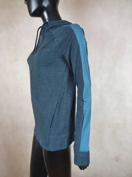 d9008-under-armour-fitted-bluza-damska-s-rozmiar-s