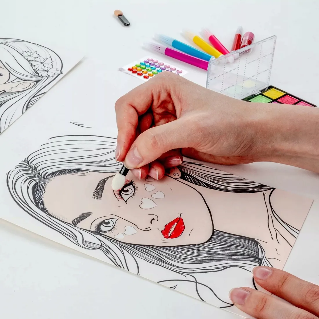 kolorowanka-plansze-make-up-kidea