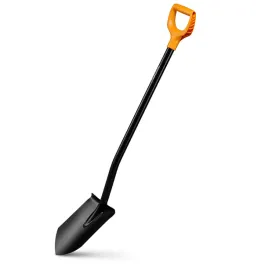 lopata-ogrodowa-ostra-fiskars-solid-117-cm-metalowa-mocna-wygodna-1003455