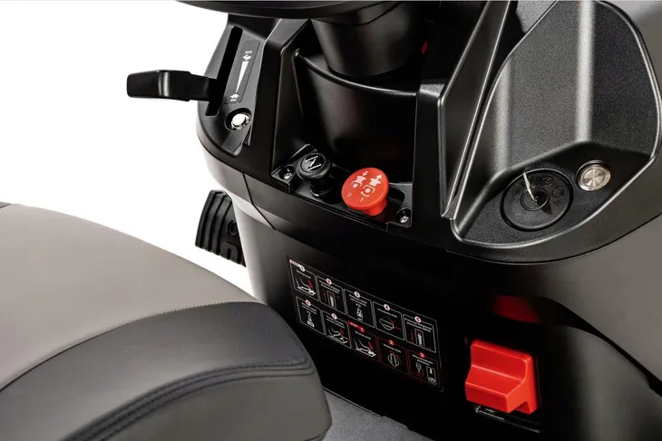 traktor-cedrus-premium-c-trac-93hc-h