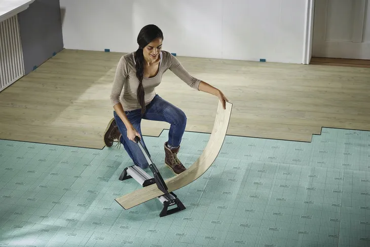 wolfcraft-gilotyna-do-paneli-vlc800-maksymalna-szerokosc-paneli-465-mm-stan-nowy