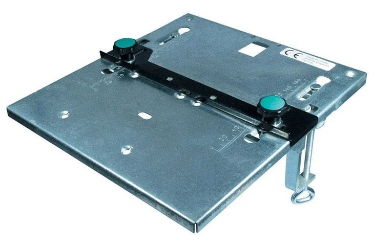 wolfcraft-stol-dla-wyrzynarek