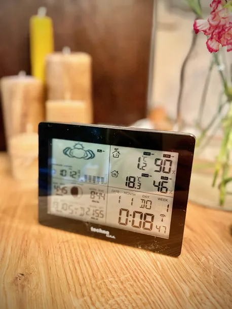 stacja-pogody-technoline-ws6760-zalaczone-wyposazenie-bezprzewodowy-detektor