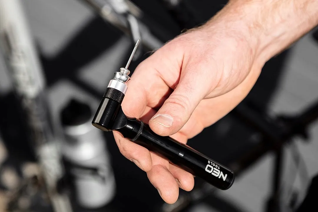 neo-91-015-pro-mini-pompka-rowerowa-stan-nowy