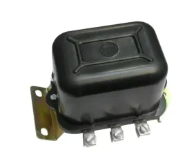 regulator-napiecia-pradnicy-rg15c-ursus-c-330-c328