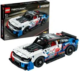 lego-technic-nowy-chevrolet-camaro-zl1-z-serii-nascar-42153