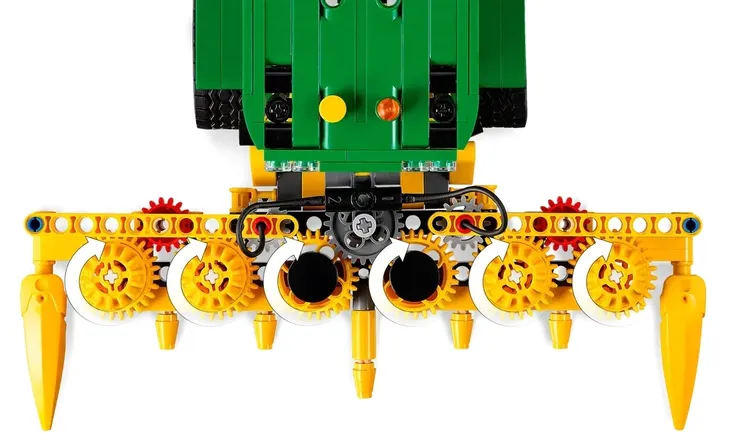 lego-technic-john-deere-9700-forage-harvester-42168-material-plastik