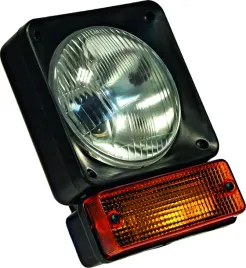 reflektor-z-kierunkowskazem-lampa-john-deere-case-jcb-ciagniki-rolnicze