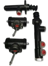 zestaw-hamulcowy-ursus-c-360-360-3p-oryginal-pompka-cylinderek-c360-c-355