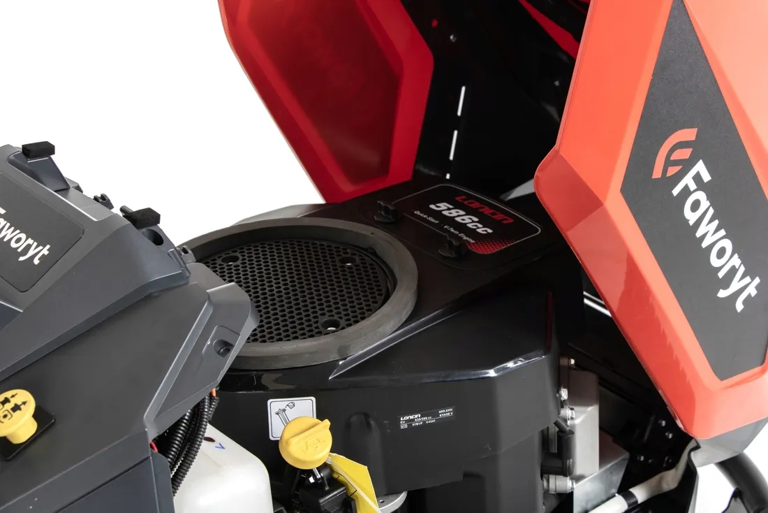 traktorek-ogrodowy-spalinowy-z-koszem-loncin-635cm-185km-2-cylindry-102cm