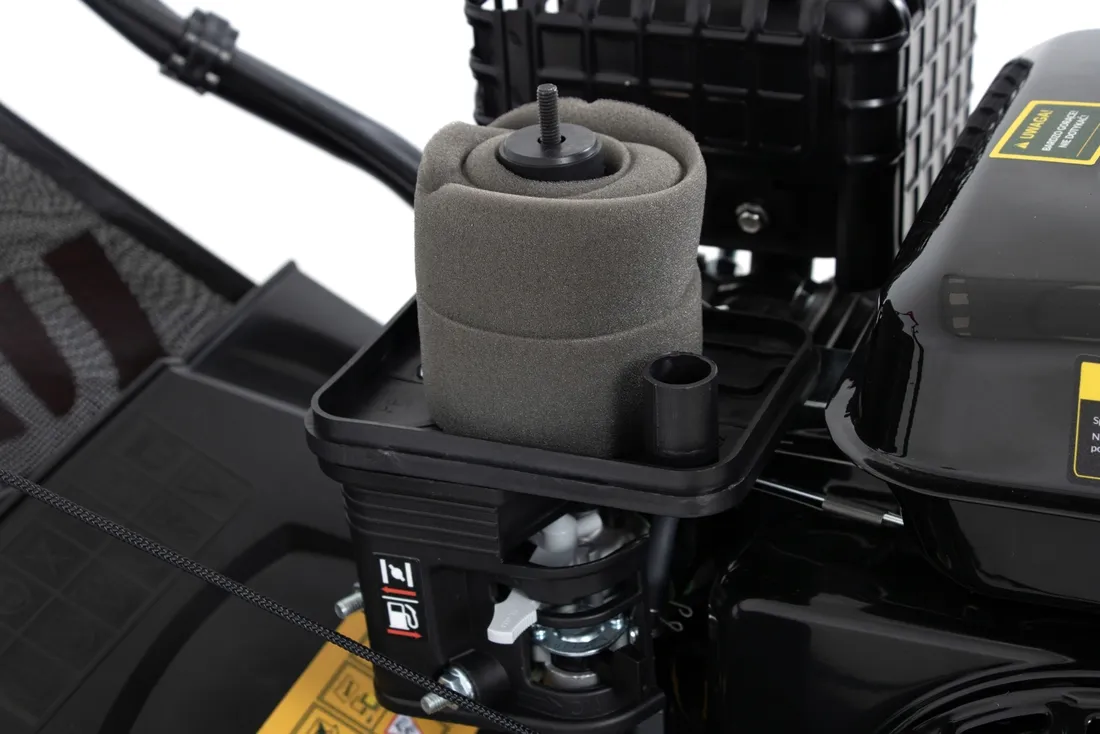 faworyt-mocny-wertykulator-aerator-spalinowy-tw40-212-cm3-40cm-2-walki