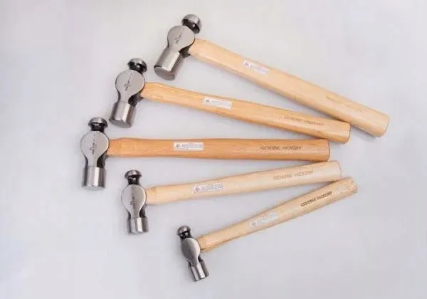 mlotek-typ-amerykanski-925g-405mm-stan-nowy-marka-king-tony