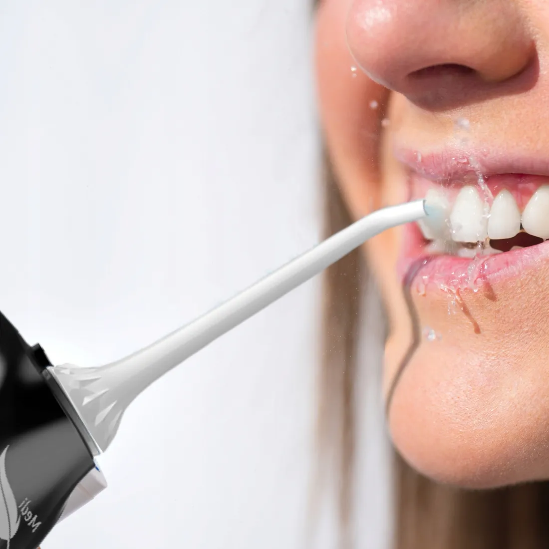 irygator-szczoteczka-i-skaler-do-zebow-bezprzewodowy-pulsacyjny-dentystyczn