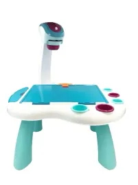 stolik-z-projektorem-do-rysowania