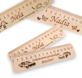 linijka-drewniana-z-imieniem-na-zakonczenie-roku-szkolnego-przedszkole-1szt