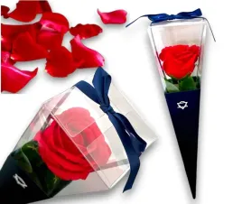 kwiat-mydlany-roza-czerwona-prezent-walentynki-dzien-kobiet