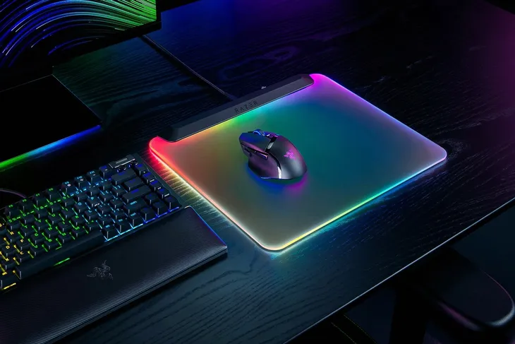 razer-gaming-mouse-mat-or-firefly-v2-pro-or-black-wysokosc-produktu-27-8-cm