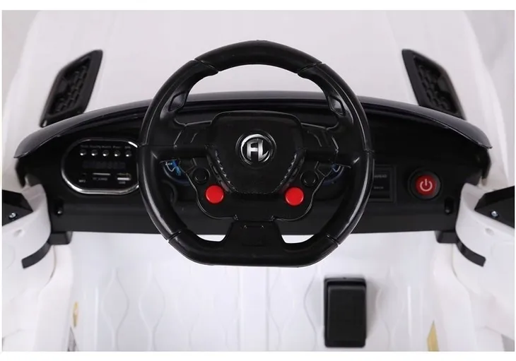 auto-na-akumulator-hl1638-bialy-dlugosc-pojazdu-93-cm