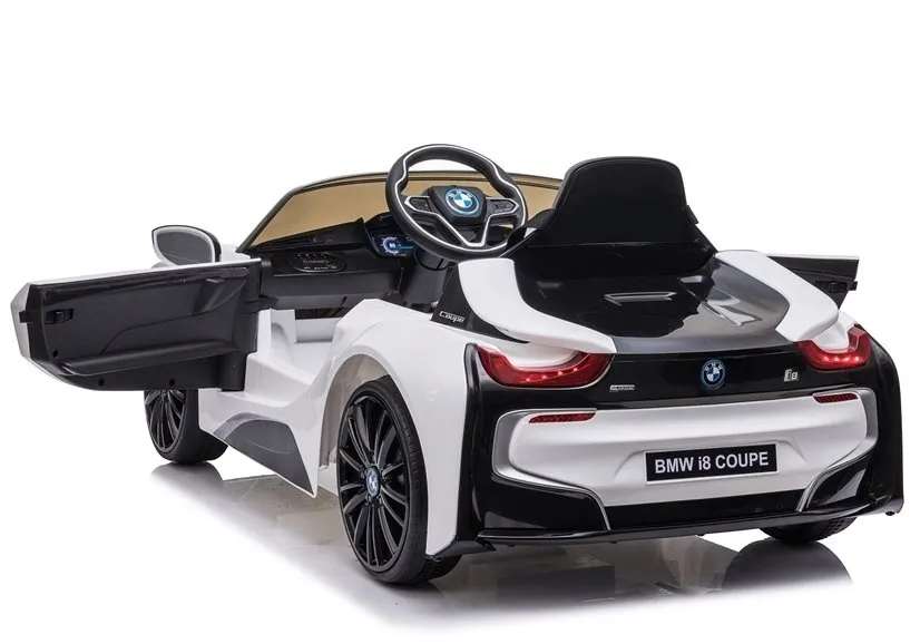 auto-na-akumulator-bmw-i8-coupe-bialy
