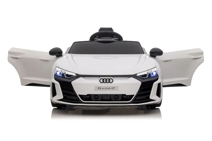 auto-na-akumulator-audi-e-tron-gt-qls-6888-biale-wiek-dziecka-3-lata